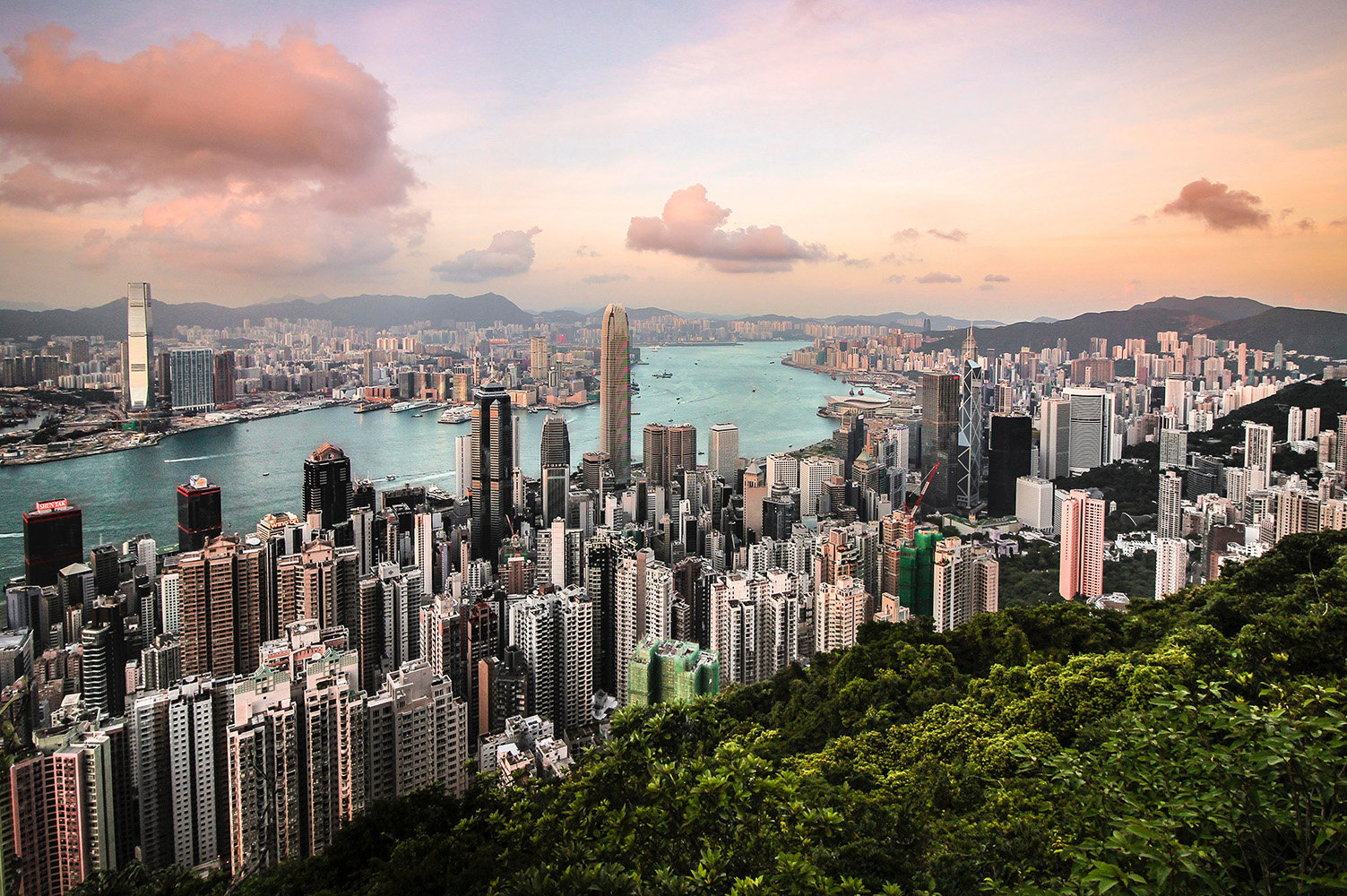 DKSH and P&G extend partnership to address increasing health, hygiene and cleaning needs in Hong Kong and Macau